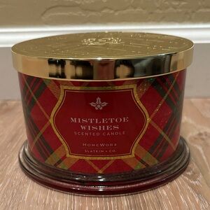 HomeWorx Mistletoe Wishes Scented Candle - Red and Gold